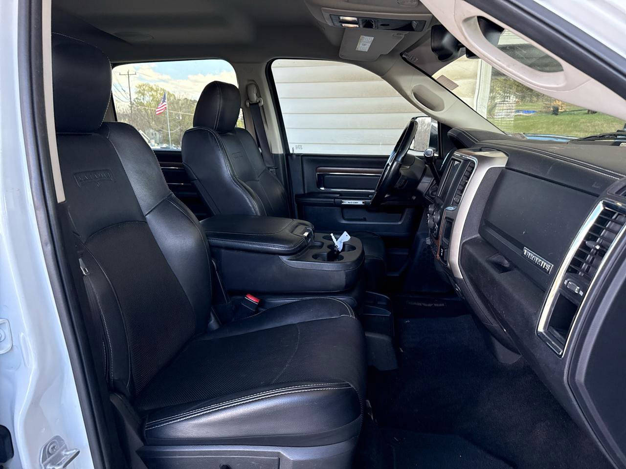 Used 2017 RAM 3500 Laramie image 19