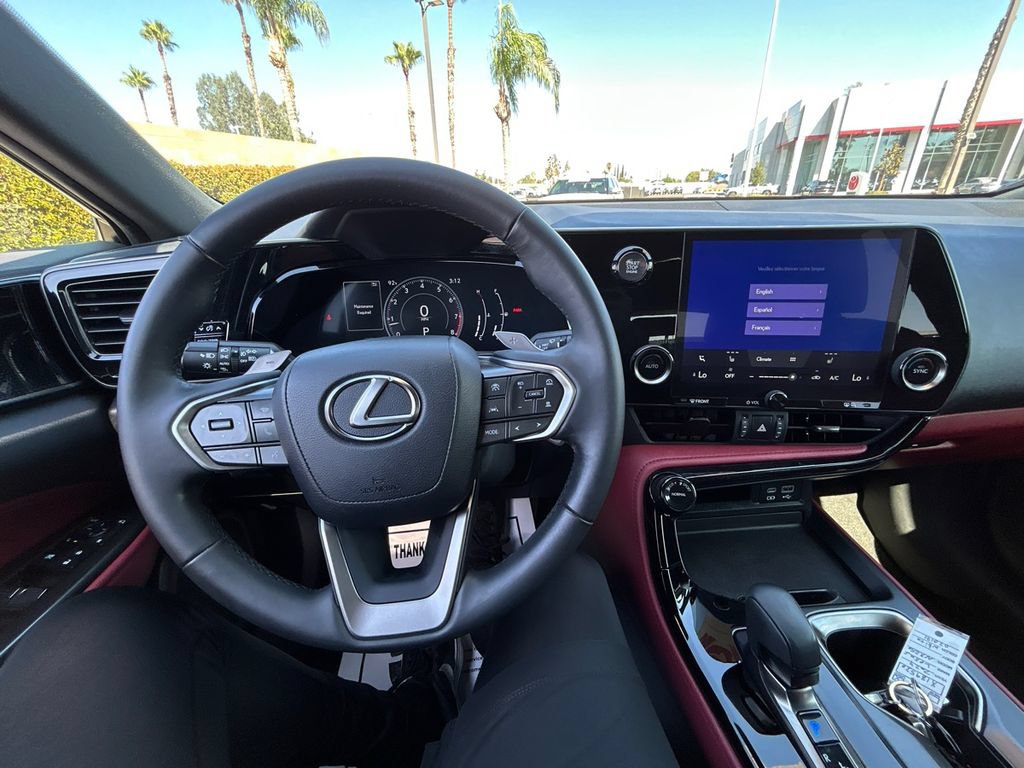 Used 2024 Lexus NX 250 FWD image 12