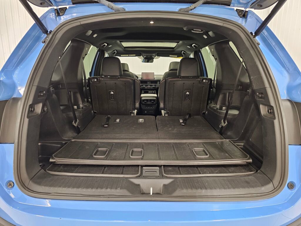 Certified 2023 Honda Pilot TrailSport image 19