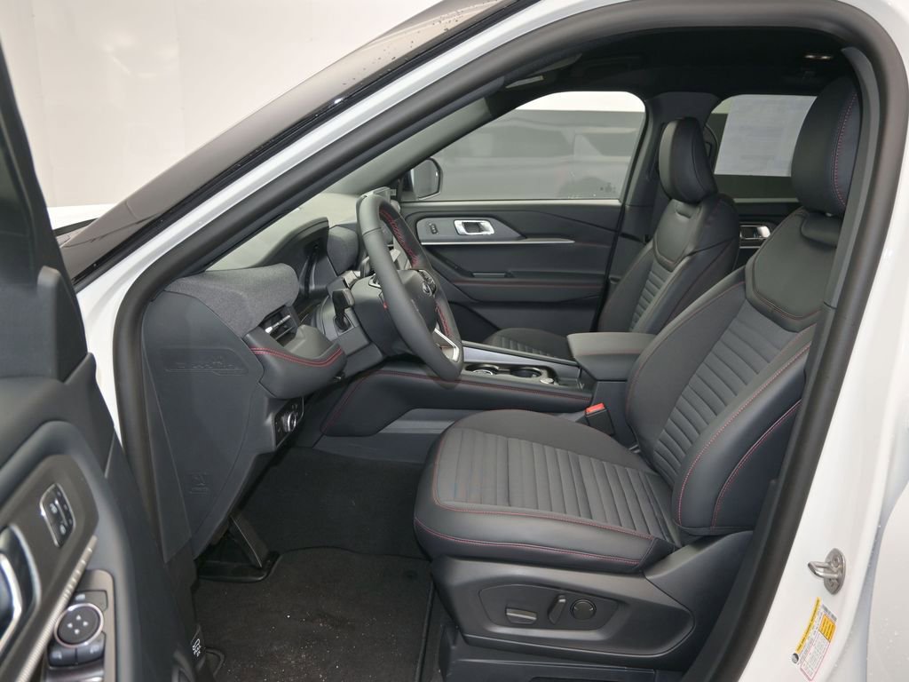 New 2026 Ford Explorer ST-Line w/ Premium Package image 13