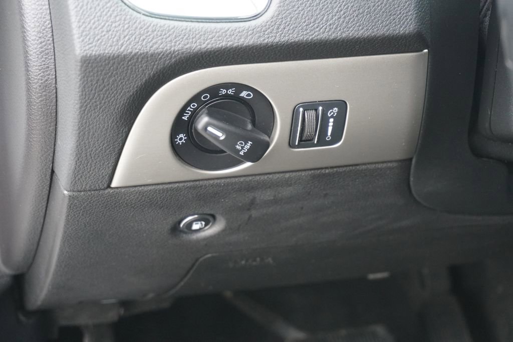 Used 2015 Dodge Durango SXT w/ Quick Order Package 23B RWD image 16