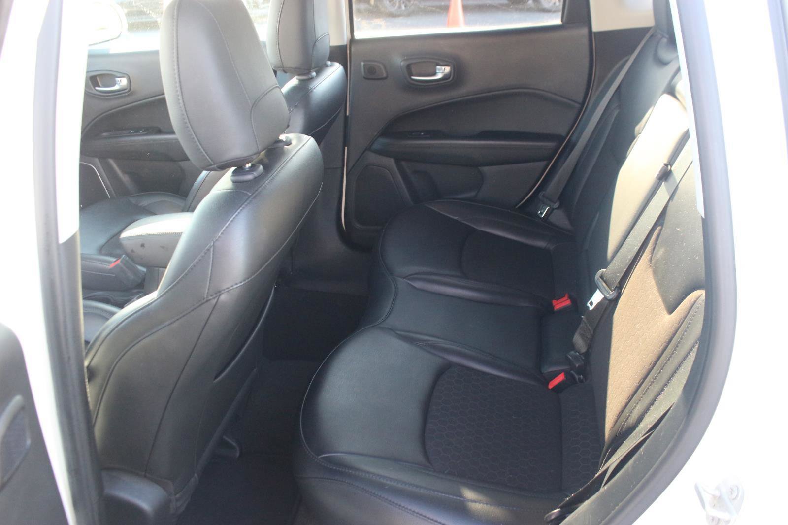 Used 2021 Jeep Compass Latitude w/ Sun and Sound Group image 27