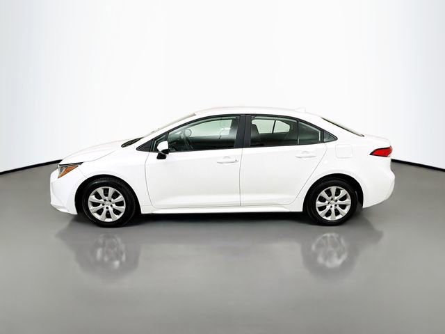 Used 2024 Toyota Corolla LE image 4