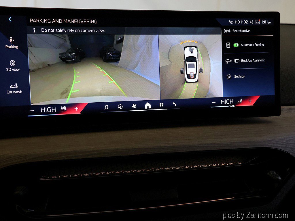 Certified 2025 BMW 330i xDrive Sedan image 21