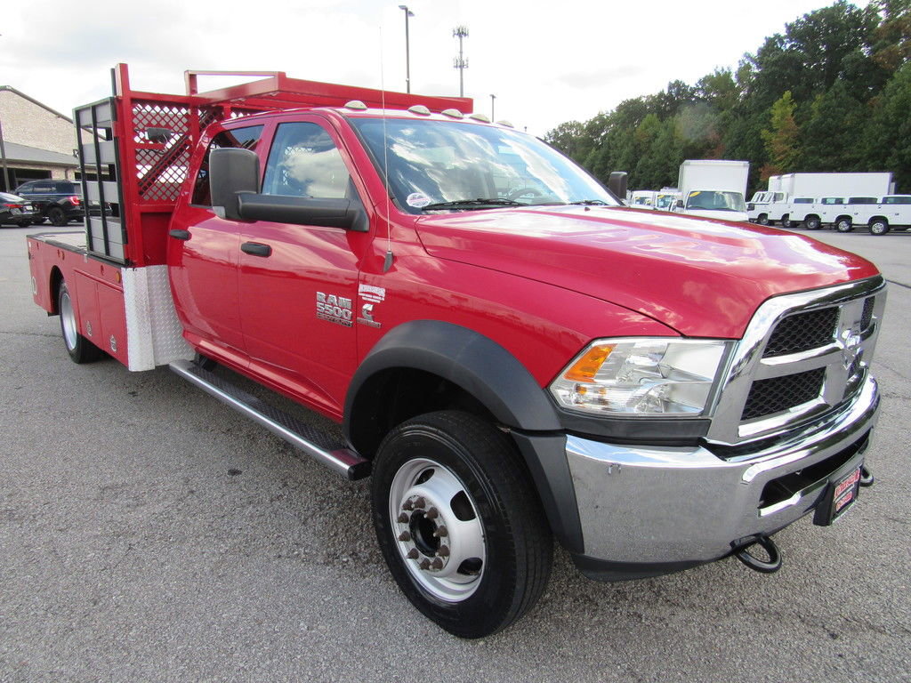Used 2018 RAM 5500 Tradesman w/ Max Tow Package RWD image 9