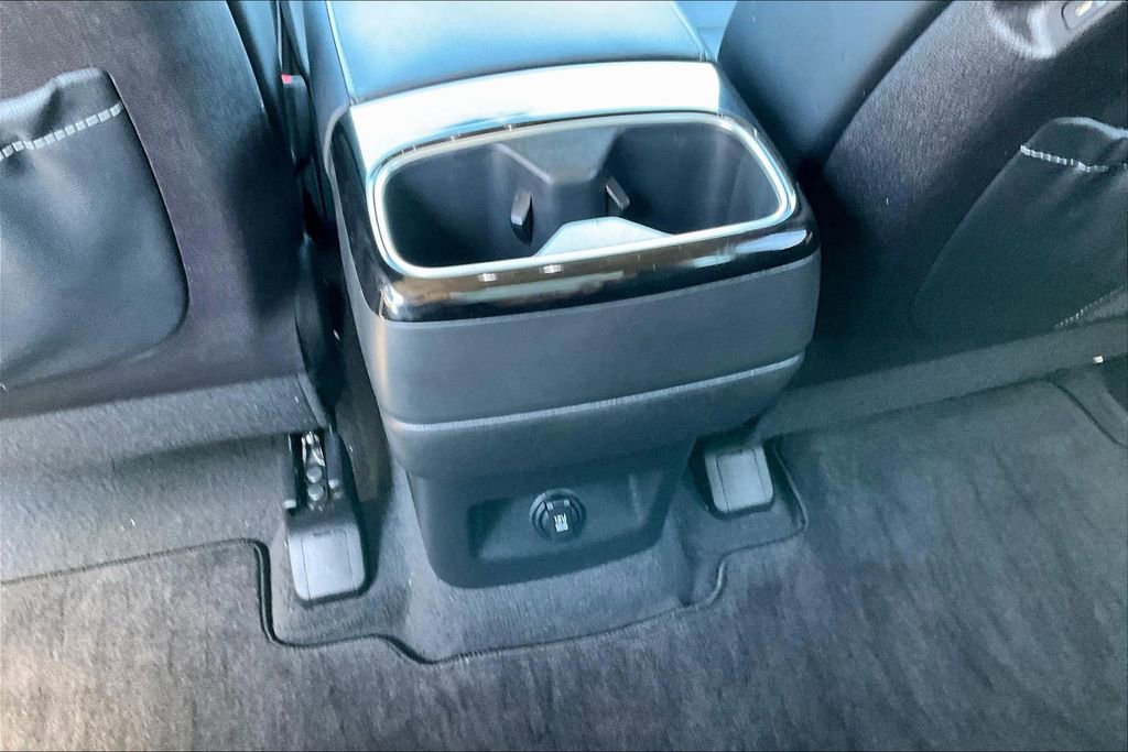 Used 2025 Kia Telluride S image 35