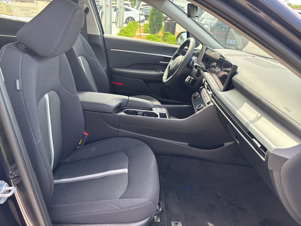 New 2025 Hyundai Sonata SEL FWD image 14