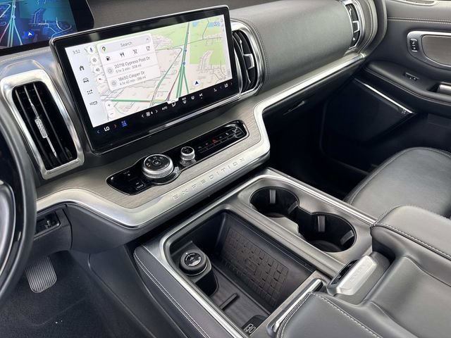 Used 2025 Ford Expedition Max Platinum image 31