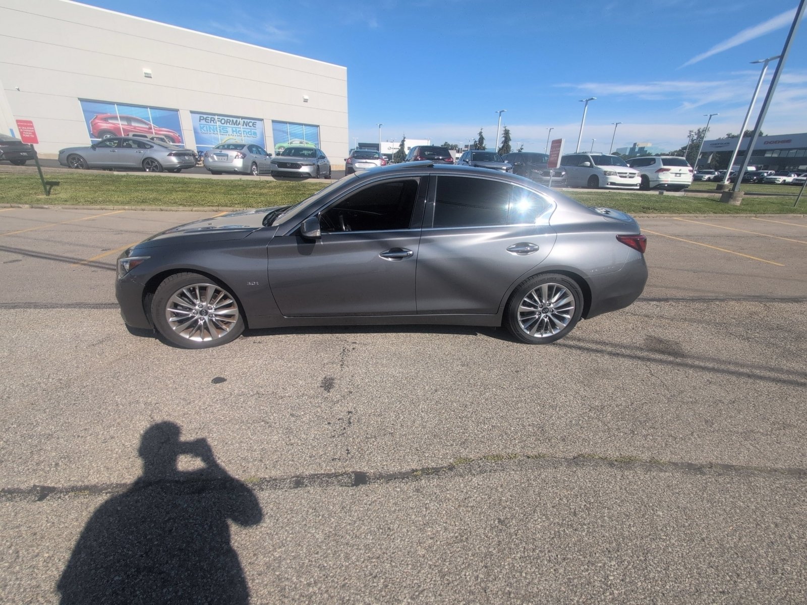 Used 2019 INFINITI Q50 Luxe RWD image 2