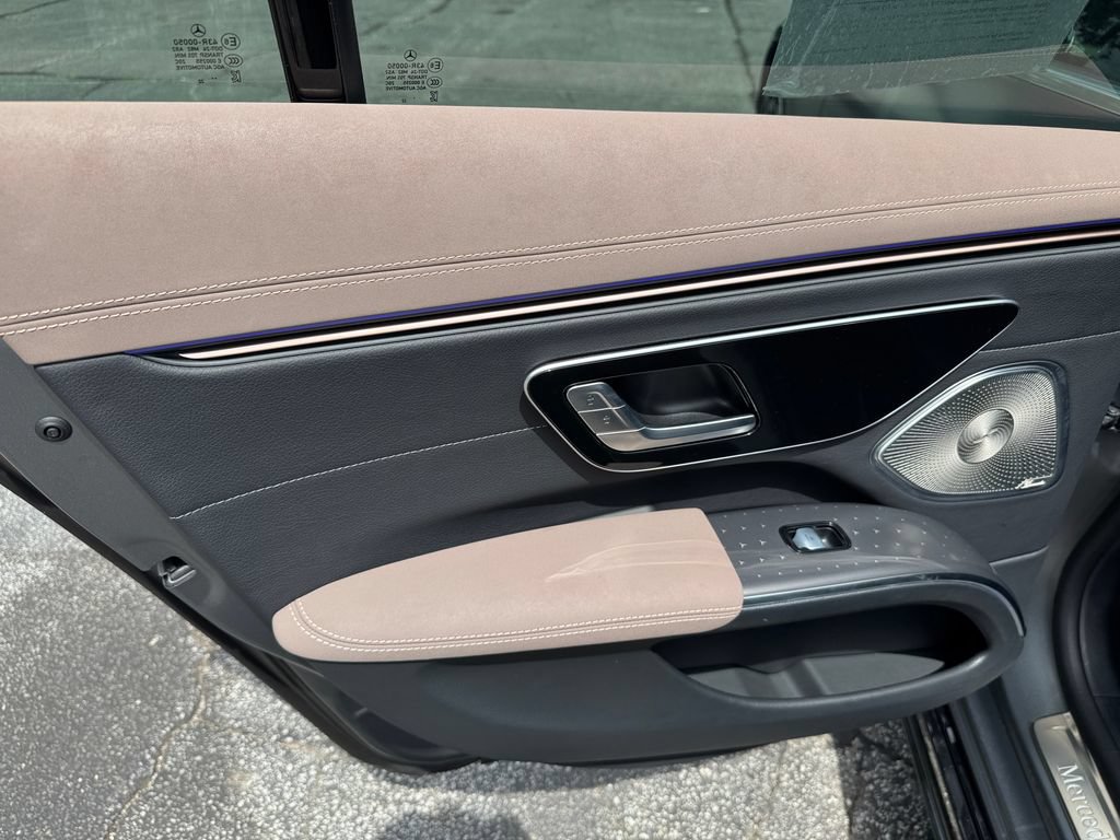Used 2023 Mercedes-Benz EQS 450+ Sedan image 20