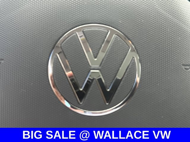 Certified 2024 Volkswagen Jetta SE w/ Panoramic Sunroof Package FWD image 24