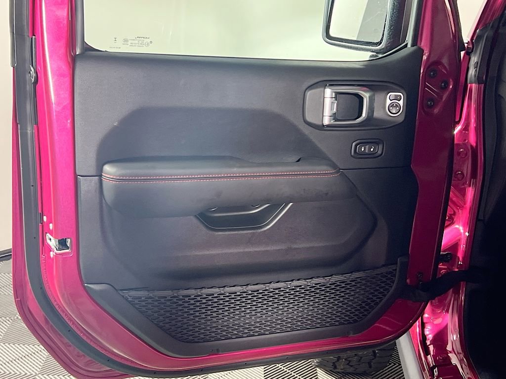 Certified 2024 Jeep Gladiator Rubicon w/ Convenience Group image 11