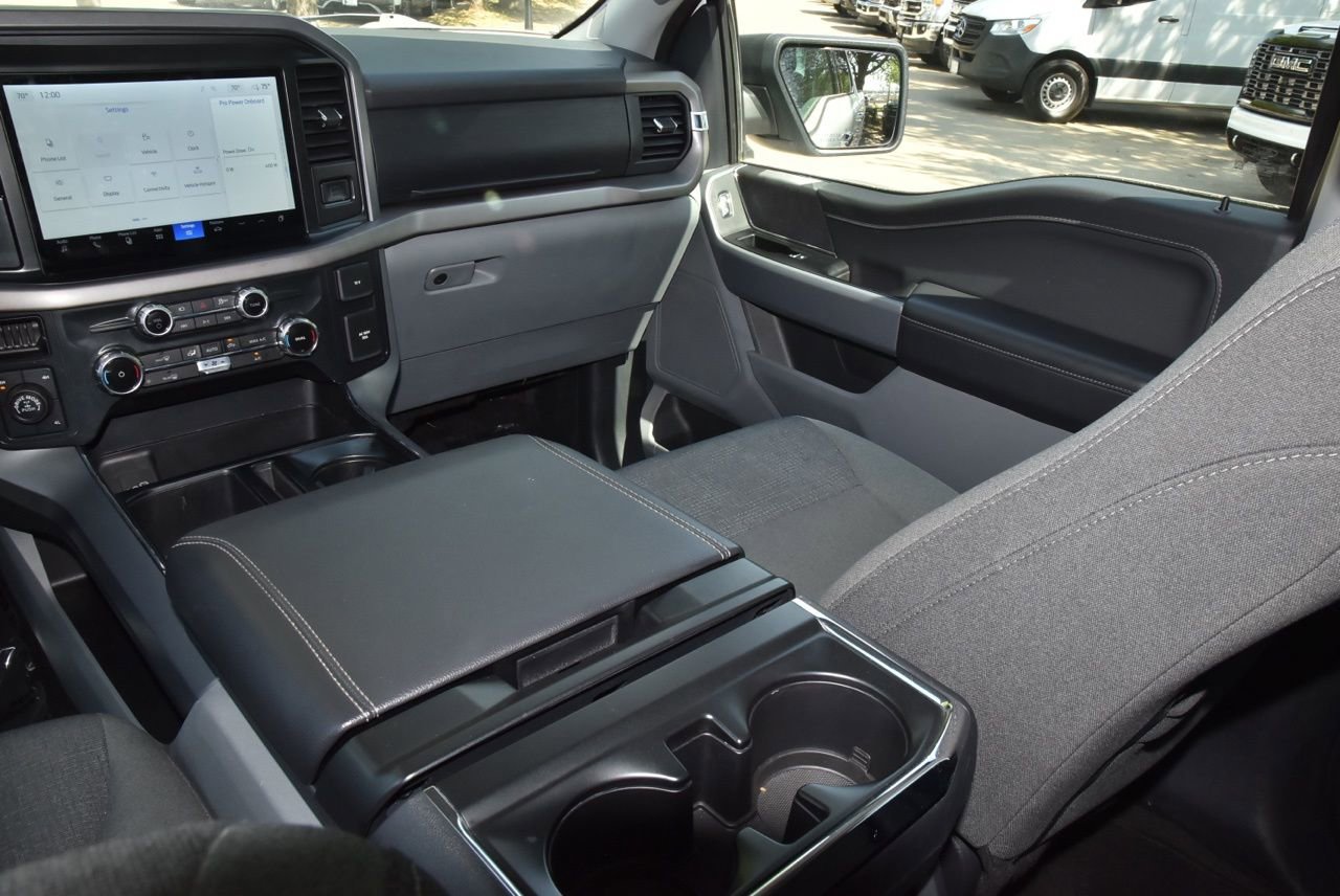 Certified 2025 Ford F150 XLT w/ Equipment Group 301A Standard image 17