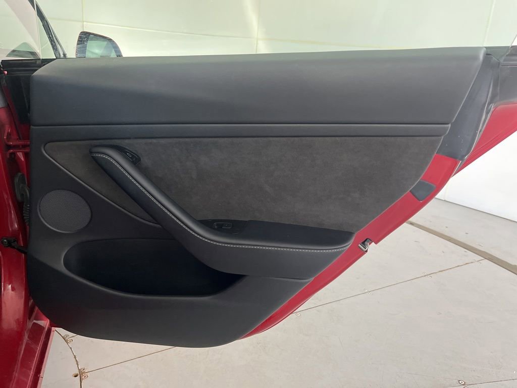 Used 2022 Tesla Model 3 Performance AWD/4WD image 27