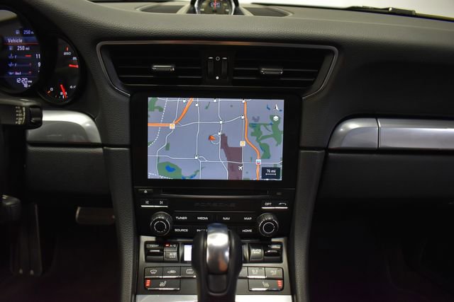 Used 2018 Porsche 911 Carrera RWD image 18