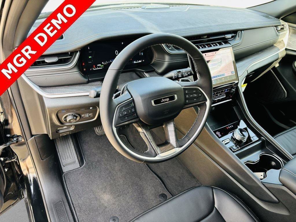 New 2024 Jeep Grand Cherokee Limited 4xe w/ Luxury Tech Group II AWD/4WD image 14