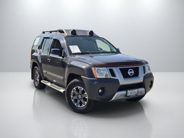 Used 2015 Nissan Xterra PRO-4X AWD/4WD image 1