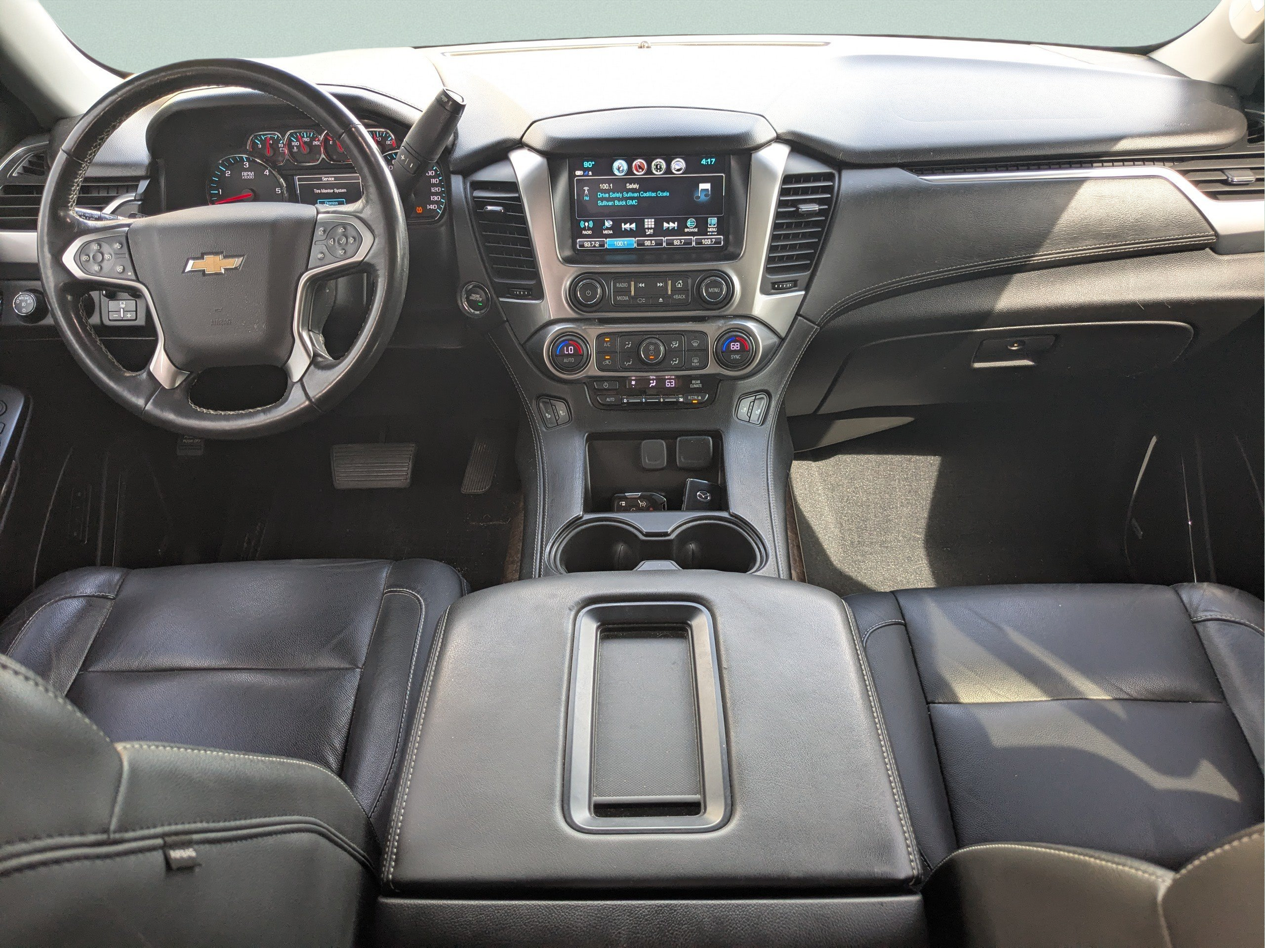 Used 2019 Chevrolet Tahoe LT w/ Luxury Package AWD/4WD image 9