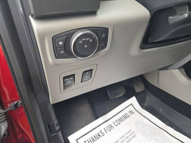 Used 2016 Ford F150 XLT w/ Equipment Group 302A Luxury AWD/4WD image 30