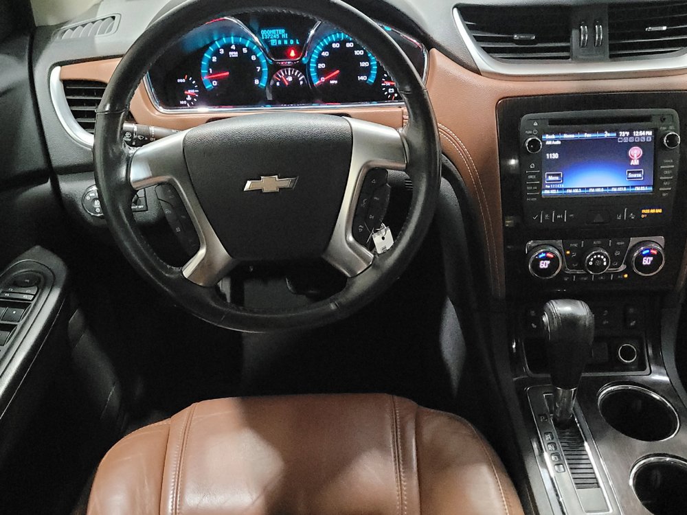 Used 2017 Chevrolet Traverse Premier FWD image 22