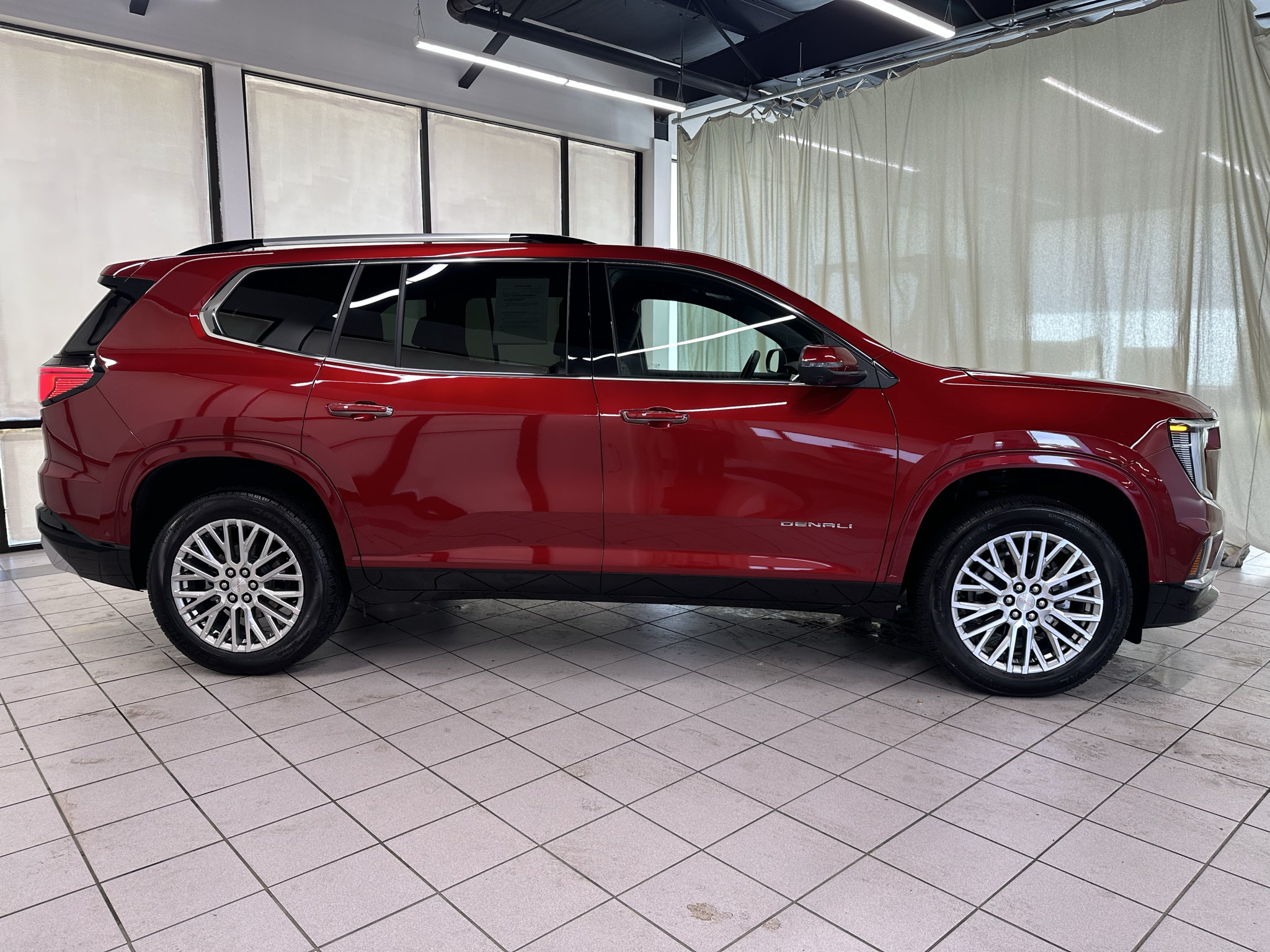 Certified 2026 GMC Acadia Denali w/ Super Cruise Package AWD/4WD image 2