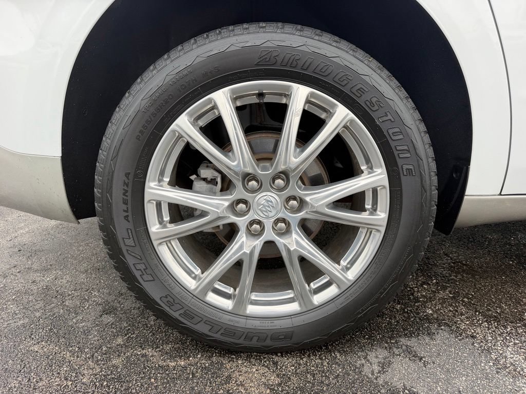 Used 2022 Buick Enclave Premium AWD/4WD image 30