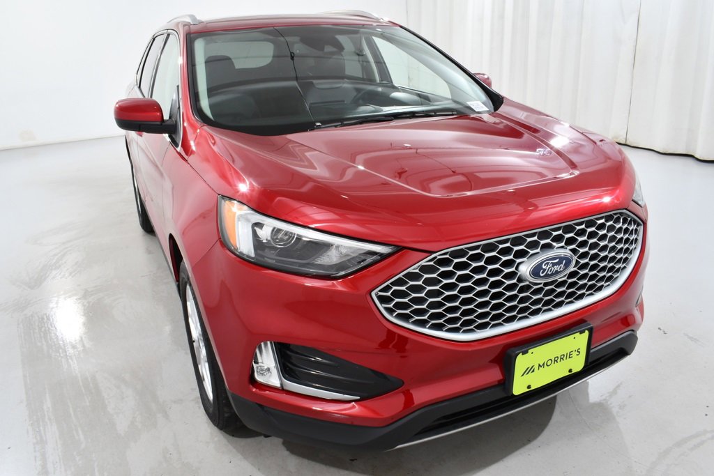 Used 2023 Ford Edge SEL w/ Convenience Package image 4