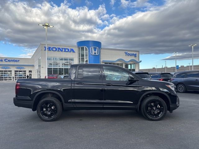 New 2026 Honda Ridgeline Black Edition image 2