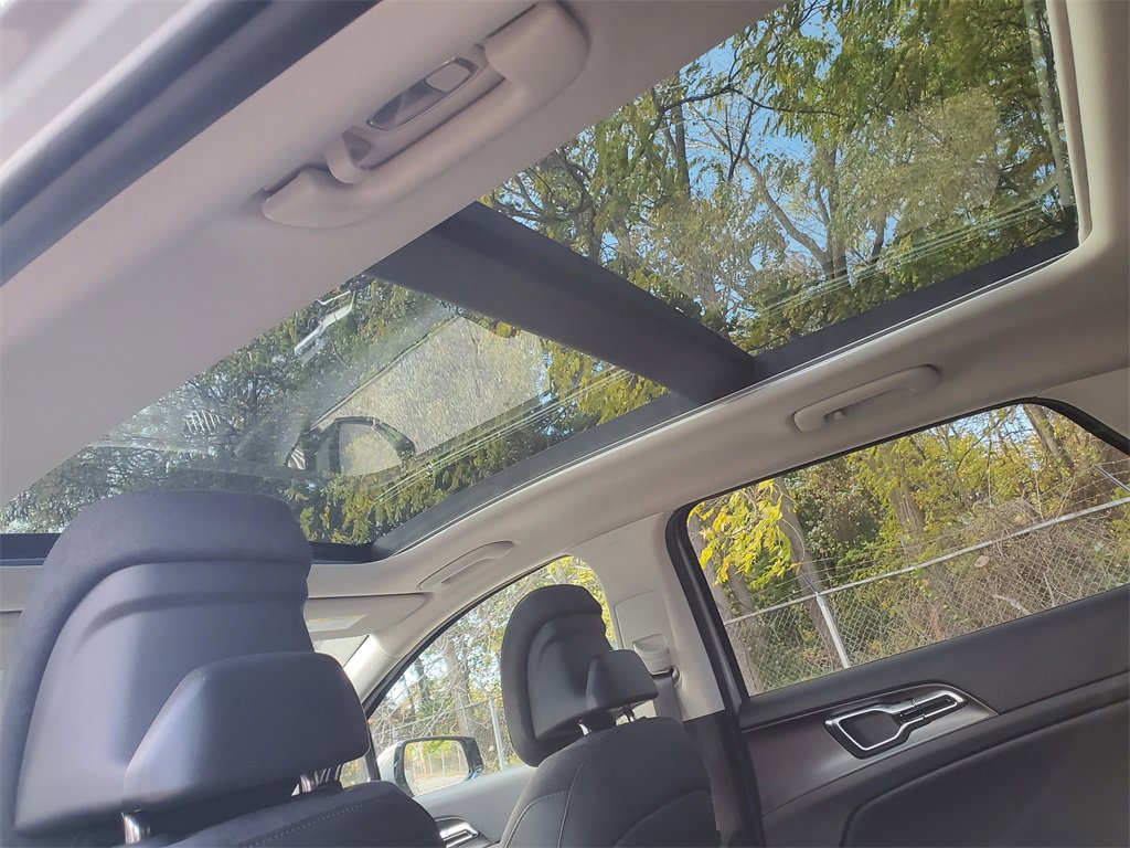 New 2026 Kia Sportage SX image 6