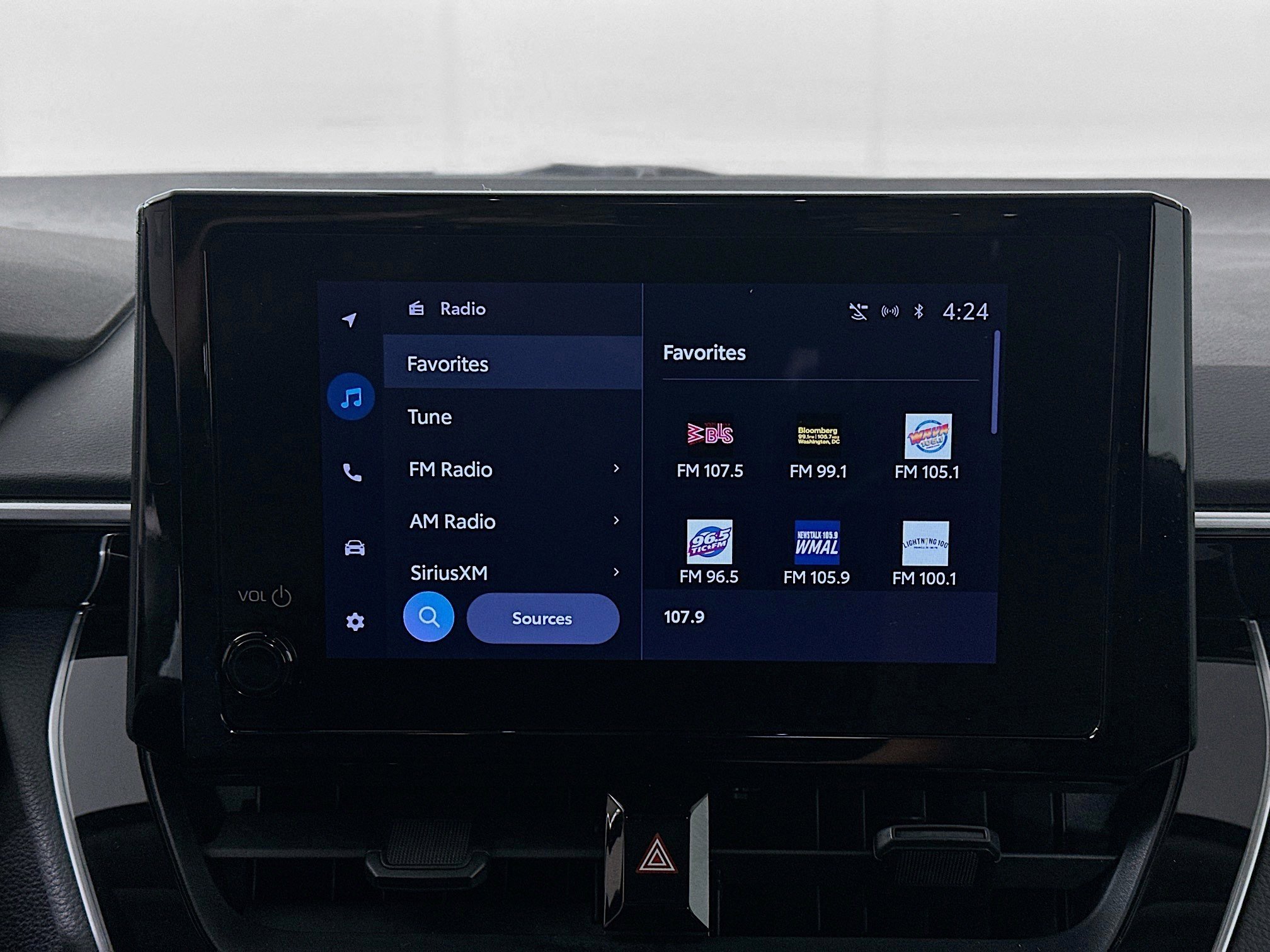 Used 2024 Toyota Corolla LE image 19