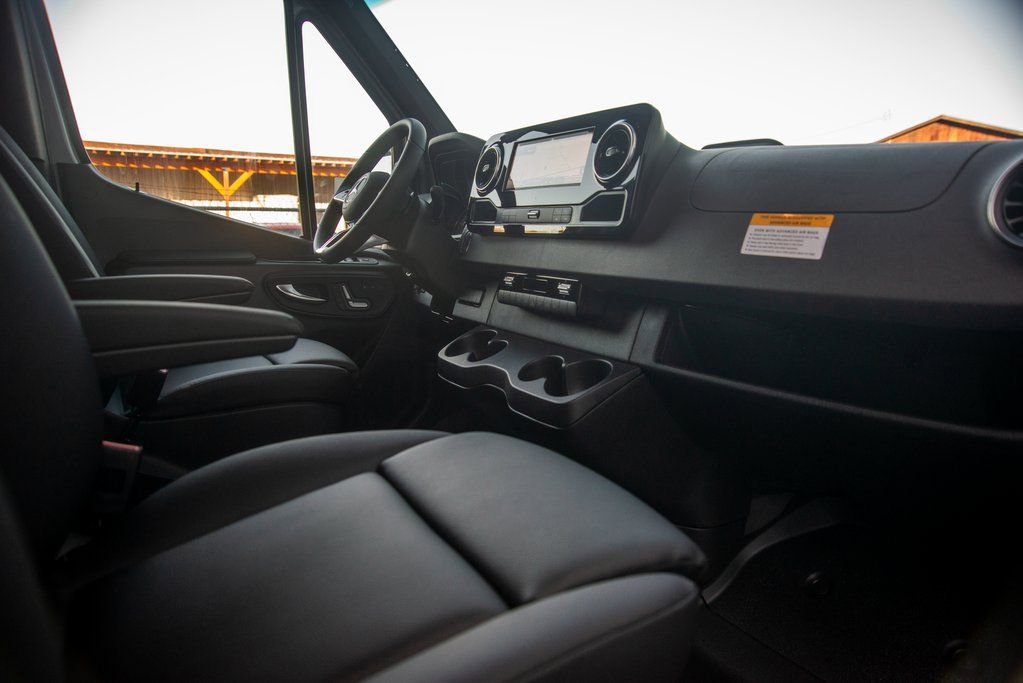 New 2025 Mercedes-Benz Sprinter 2500 image 29