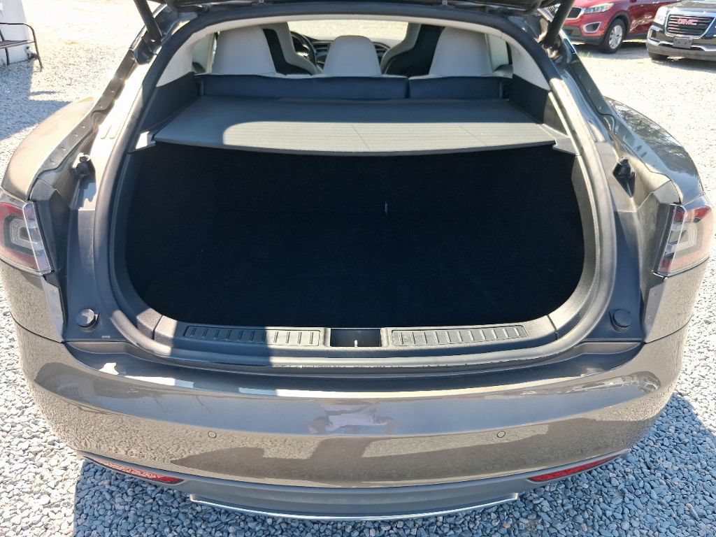 Used 2015 Tesla Model S 85D AWD/4WD image 12