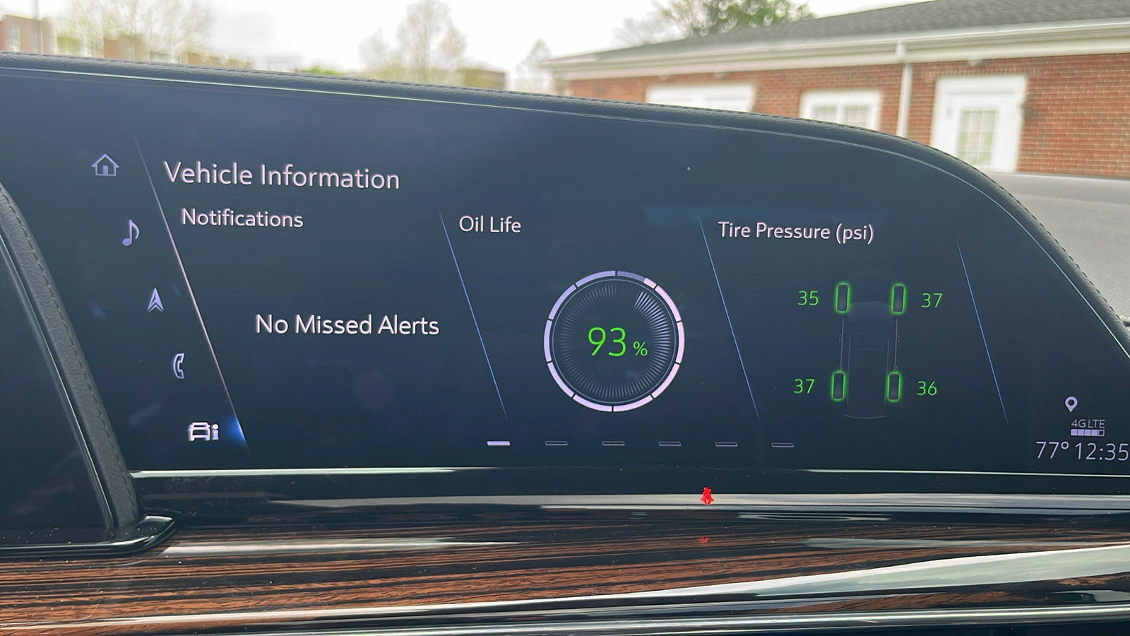 New 2024 Cadillac Escalade Premium Luxury image 25