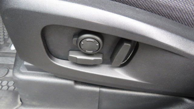 Used 2020 Land Rover Defender 110 X image 17