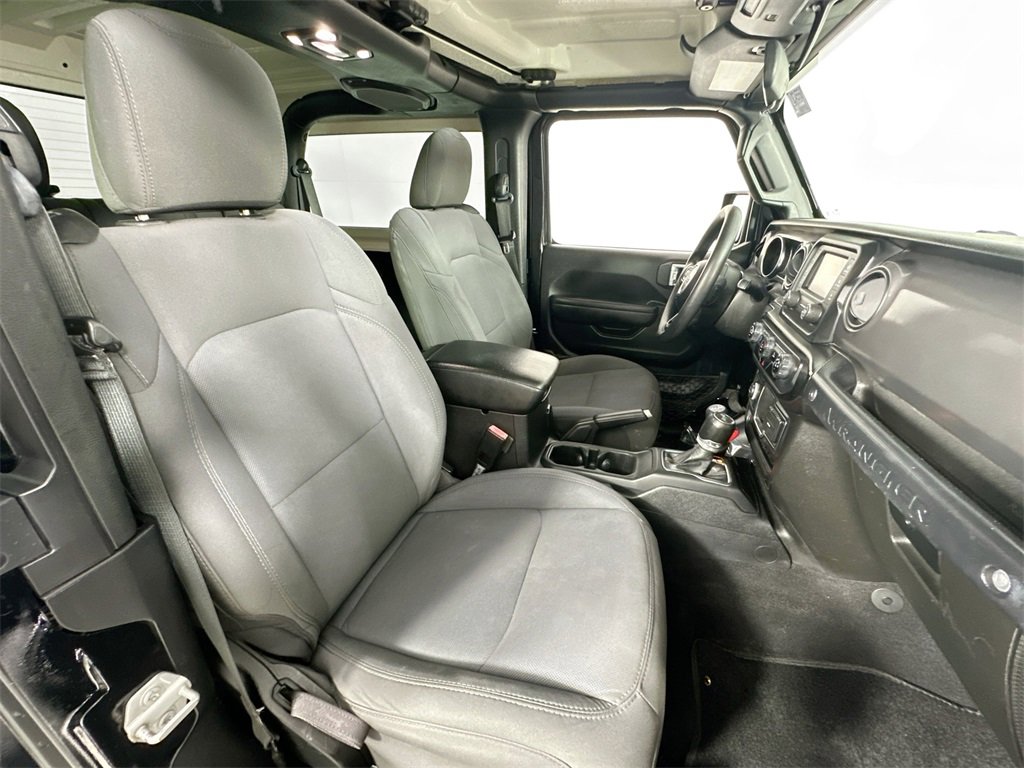 Used 2021 Jeep Wrangler Sport image 26