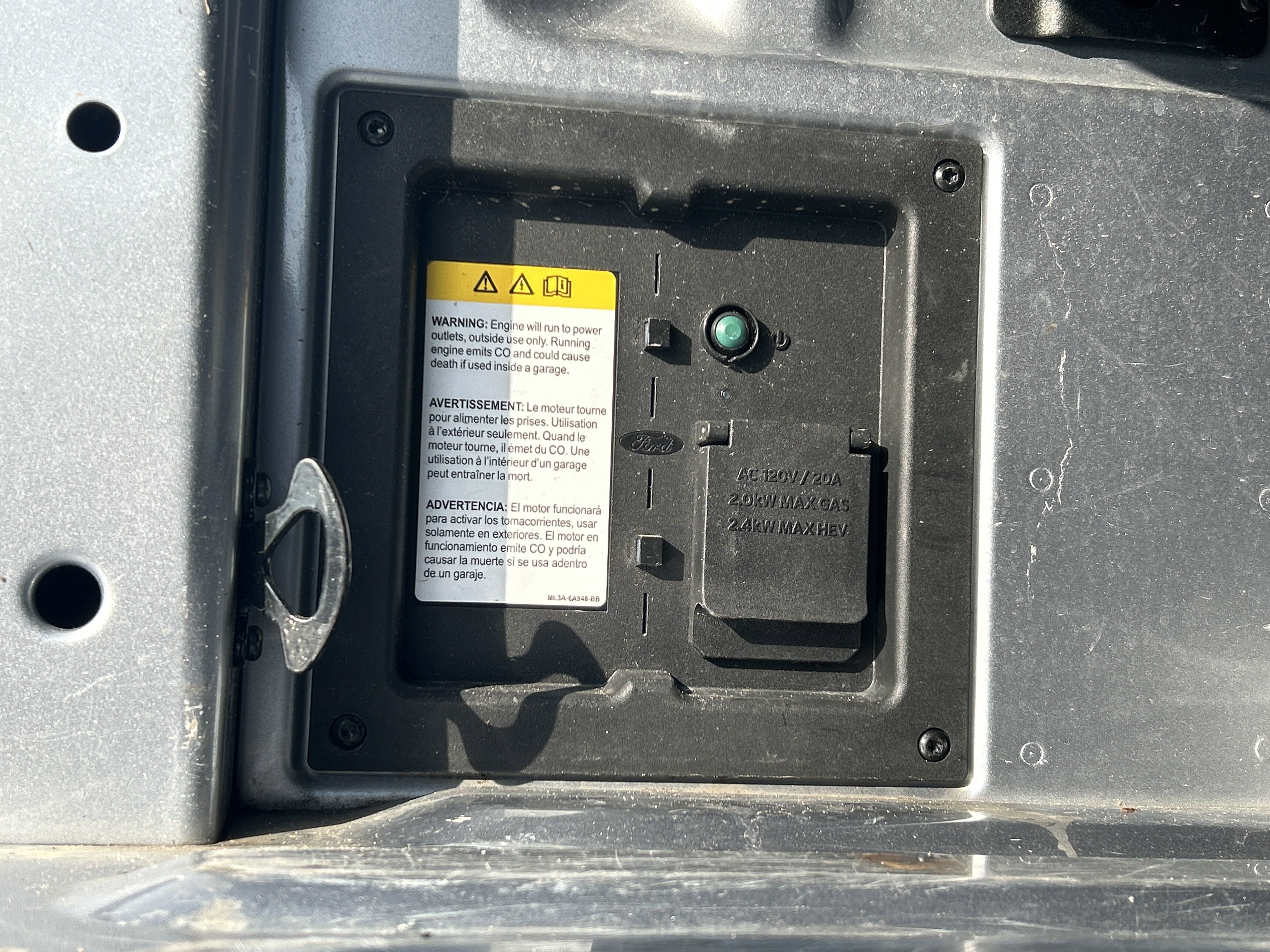 Certified 2022 Ford F150 XLT w/ Equipment Group 302A High image 14