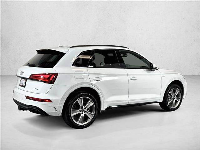 Used 2025 Audi Q5 2.0T Premium w/ Convenience Plus Package AWD/4WD image 5