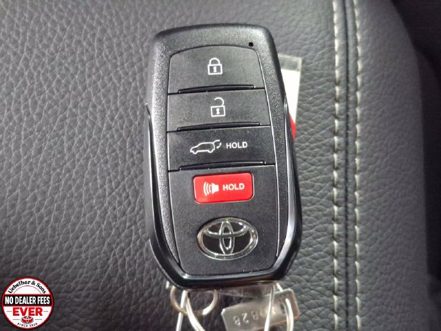 New 2027 Toyota Land Cruiser w/ Premium Package AWD/4WD image 33