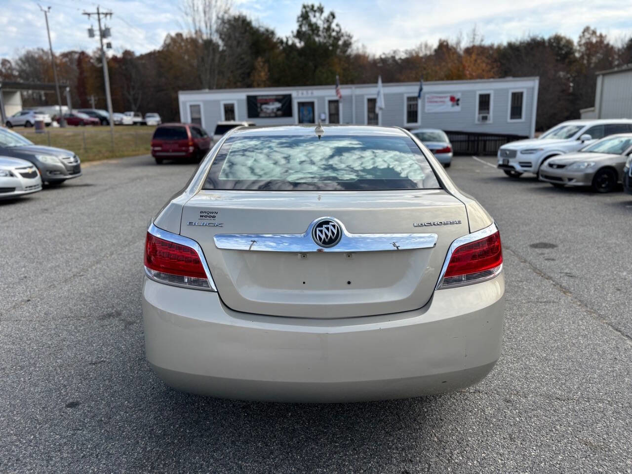 Used 2011 Buick LaCrosse CX image 8