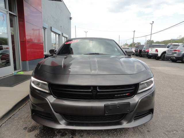 Used 2019 Dodge Charger SXT w/ Leather Interior Group image 3