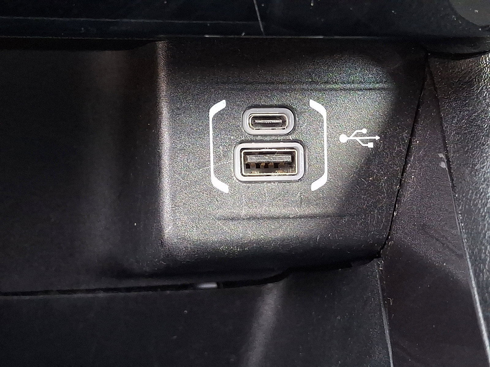 Used 2024 Jeep Compass Latitude image 25