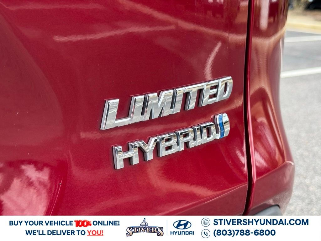 Used 2019 Toyota RAV4 Limited image 17