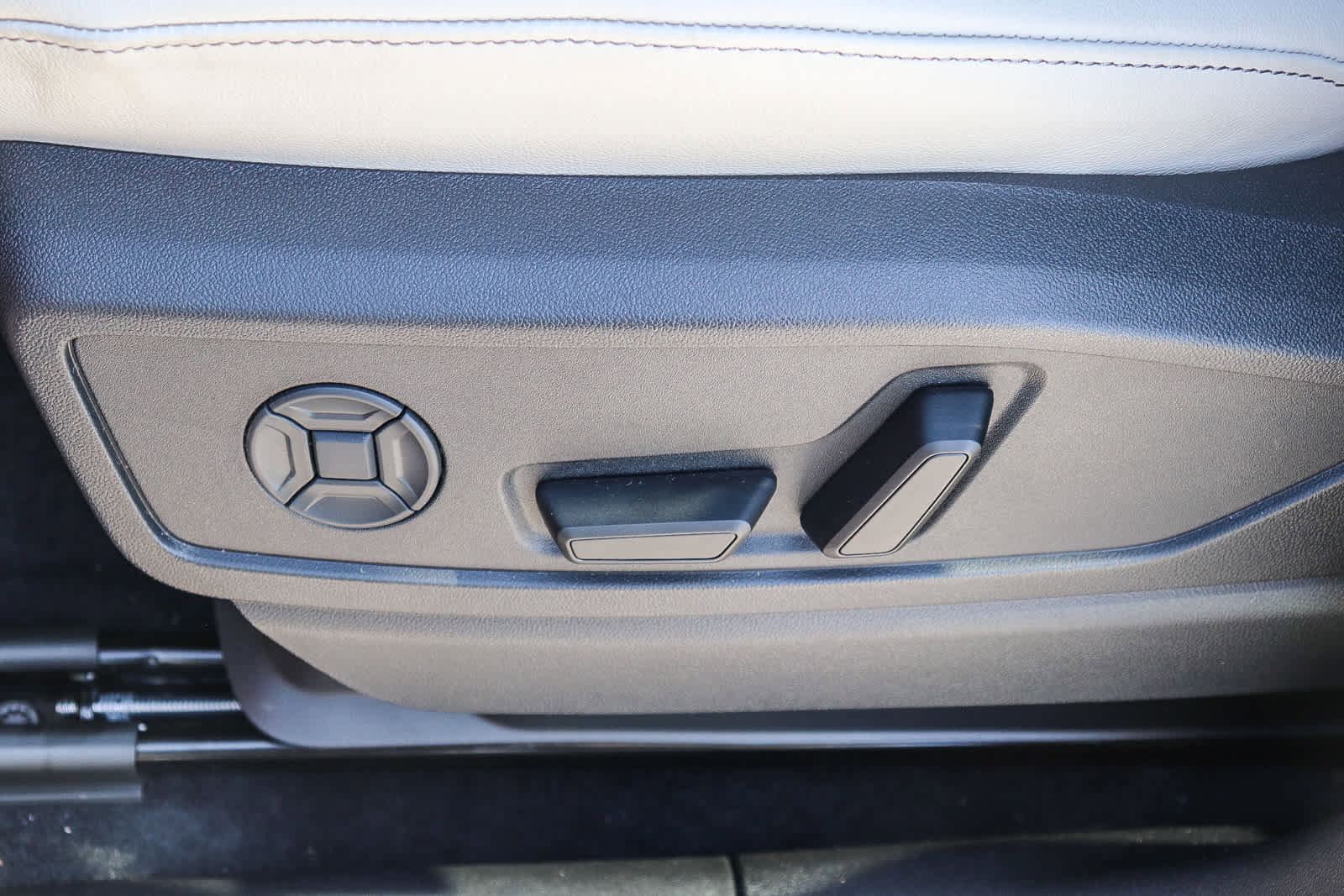 New 2025 Audi Q5 Prestige image 22