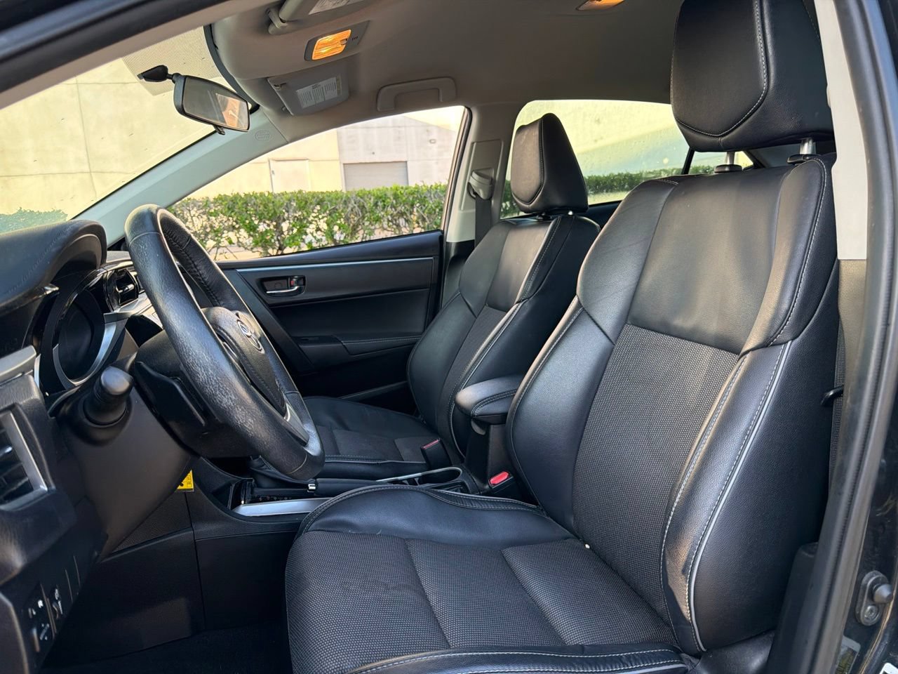 Used 2016 Toyota Corolla S FWD image 6