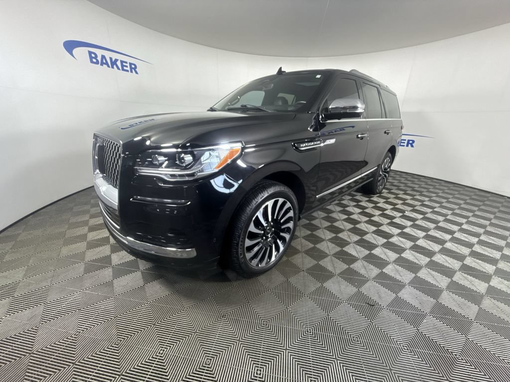 Used 2022 Lincoln Navigator Black Label AWD/4WD image 1