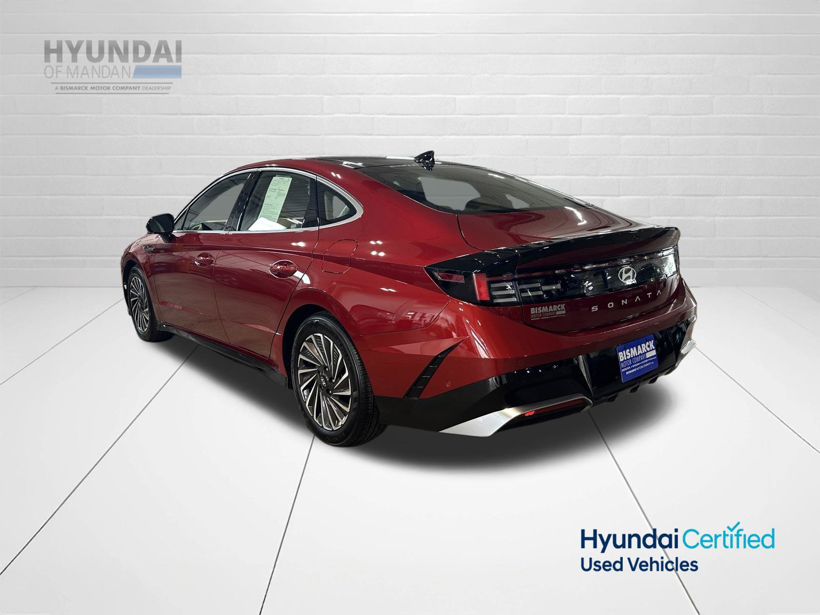 Used 2026 Hyundai Sonata Limited FWD image 4