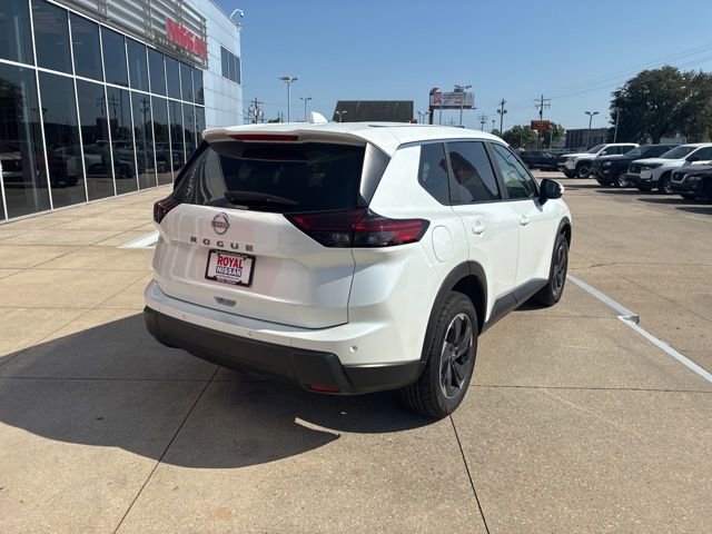 Used 2025 Nissan Rogue SV image 7