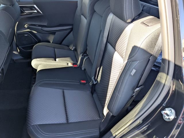 New 2025 Mitsubishi Outlander ES image 18