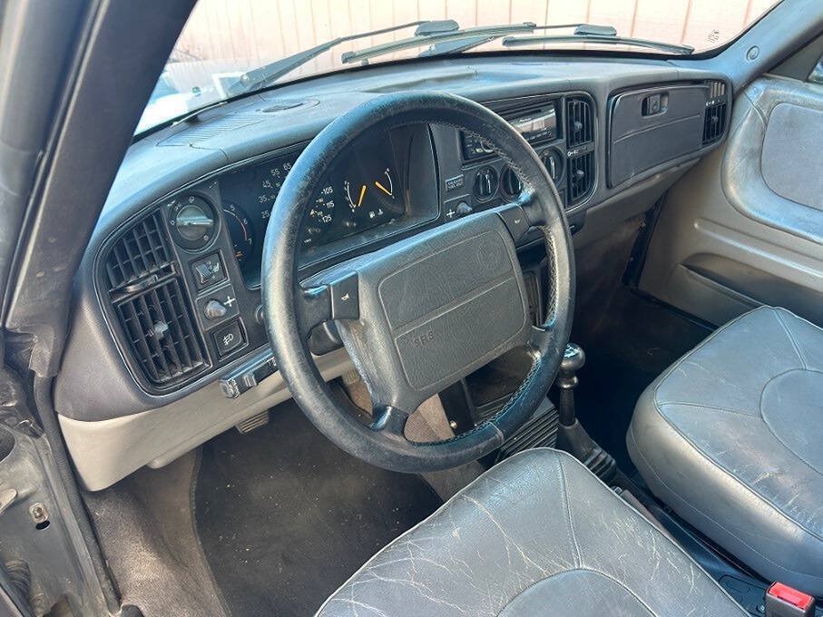 Used 1993 Saab 900 S FWD image 18