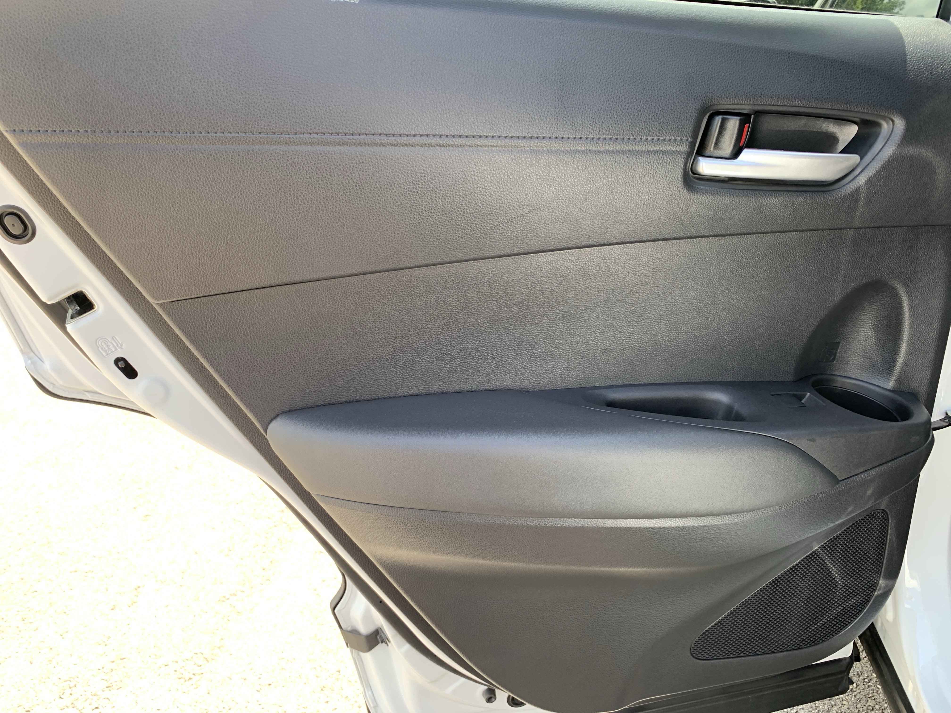 Used 2024 Toyota Corolla Cross AWD Hybrid w/ Convenience Package image 37